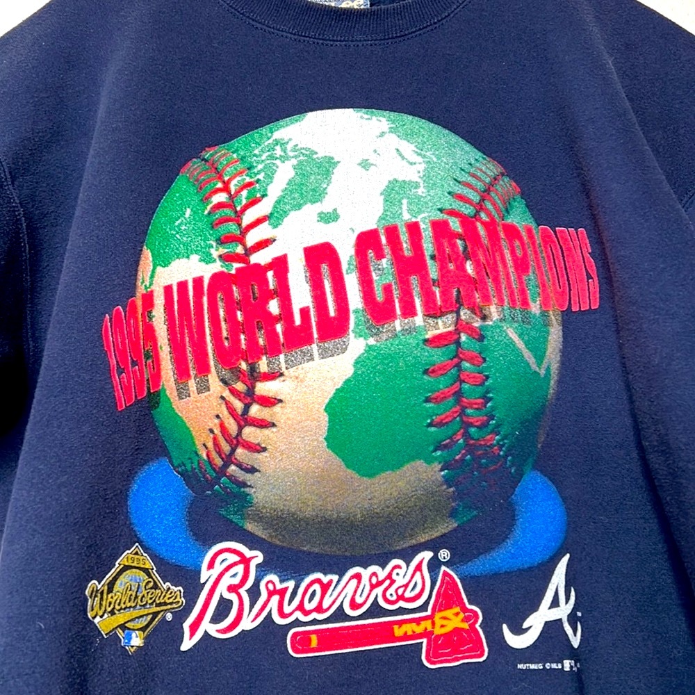 Vintage Atlanta Braves sweatshirt